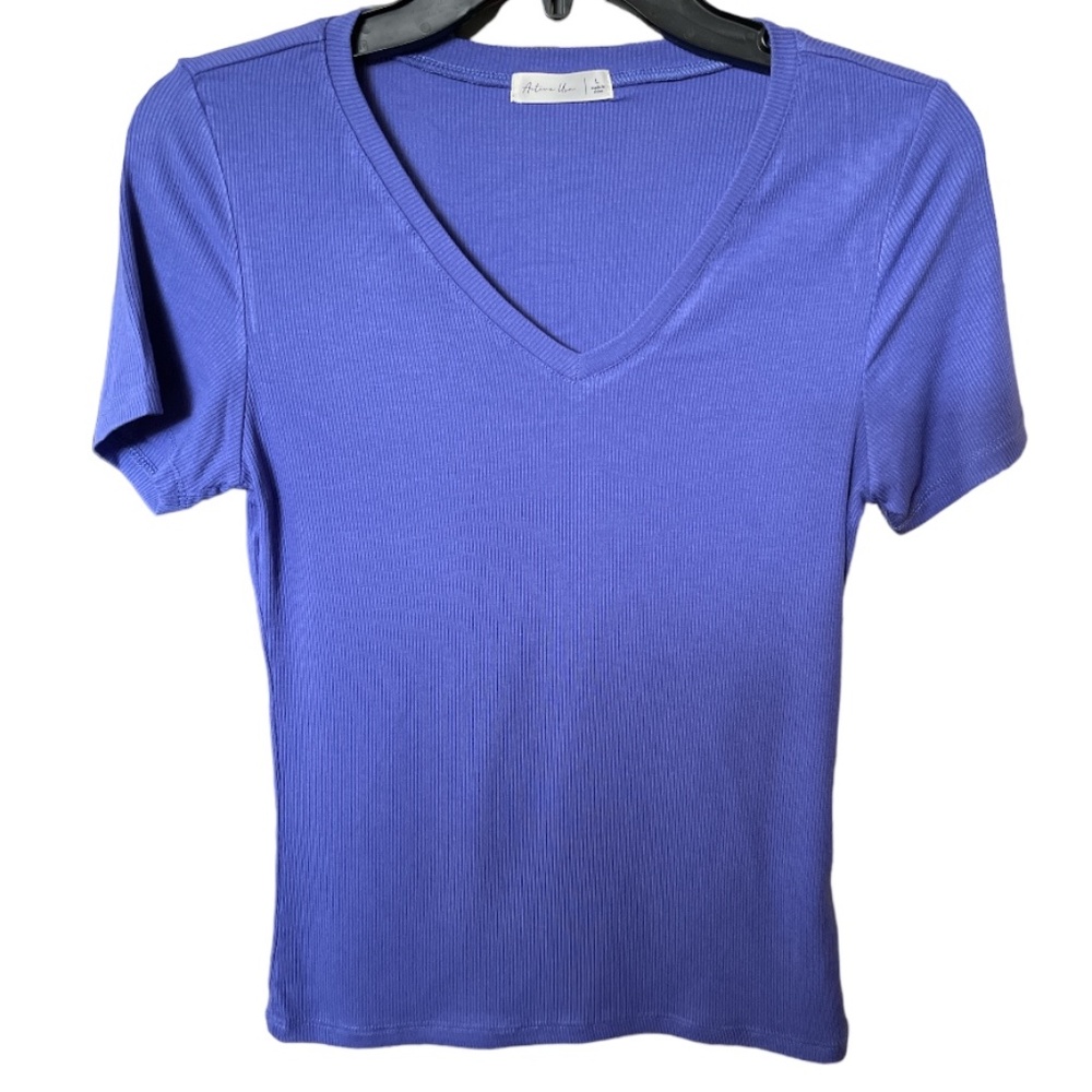 Active USA Ribbed V-Neck Top Purple NWOT Large